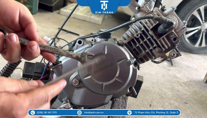 Hướng dẫn cách chỉnh côn xe máy chuẩn tại nhà hiệu quả nhanh chóng