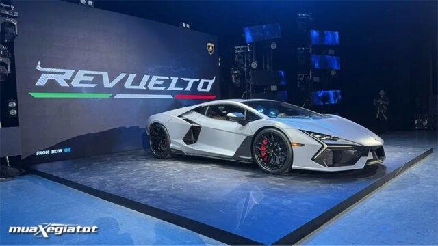 Lamborghini Revuelto