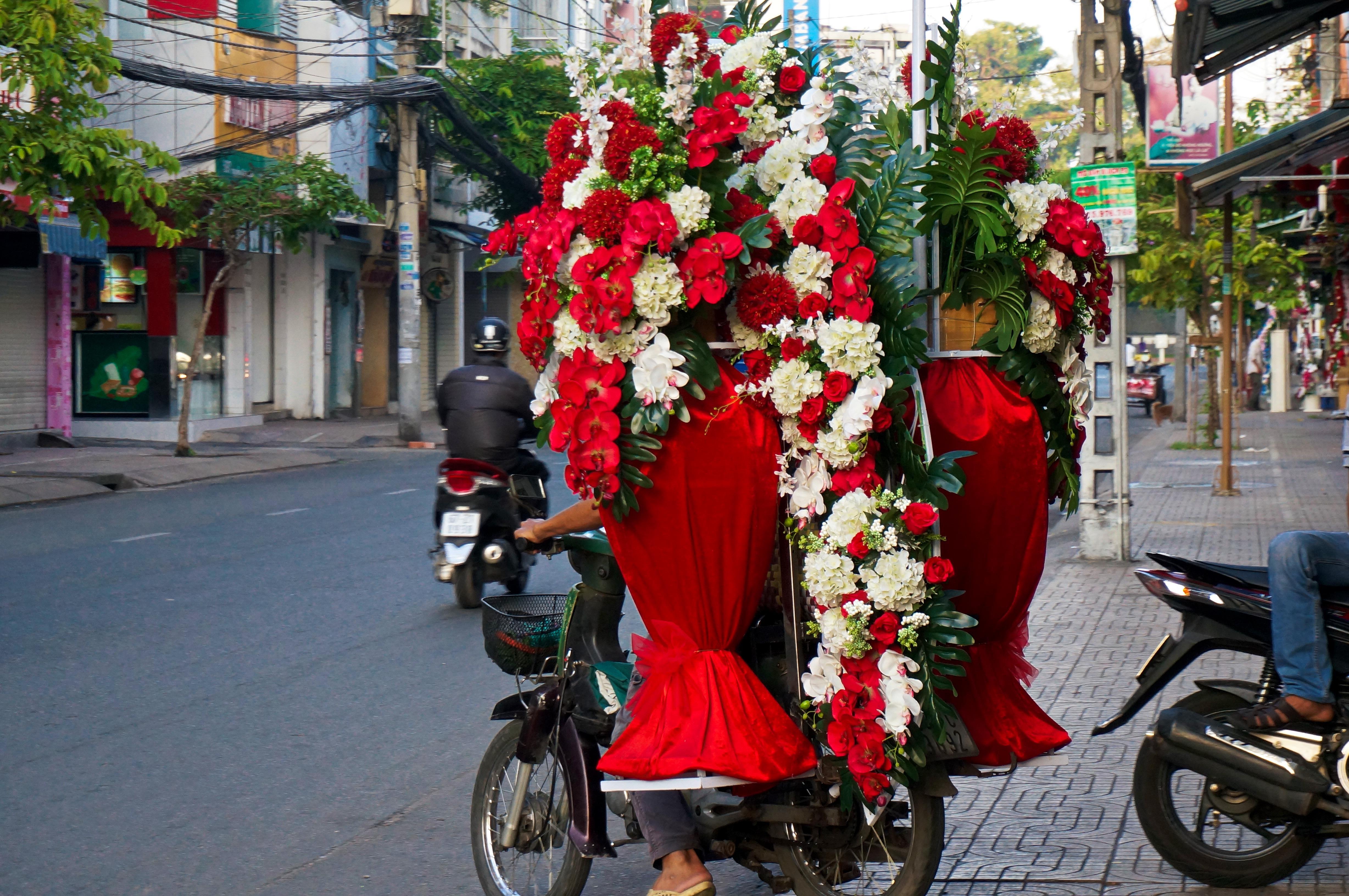 Flower arrangement