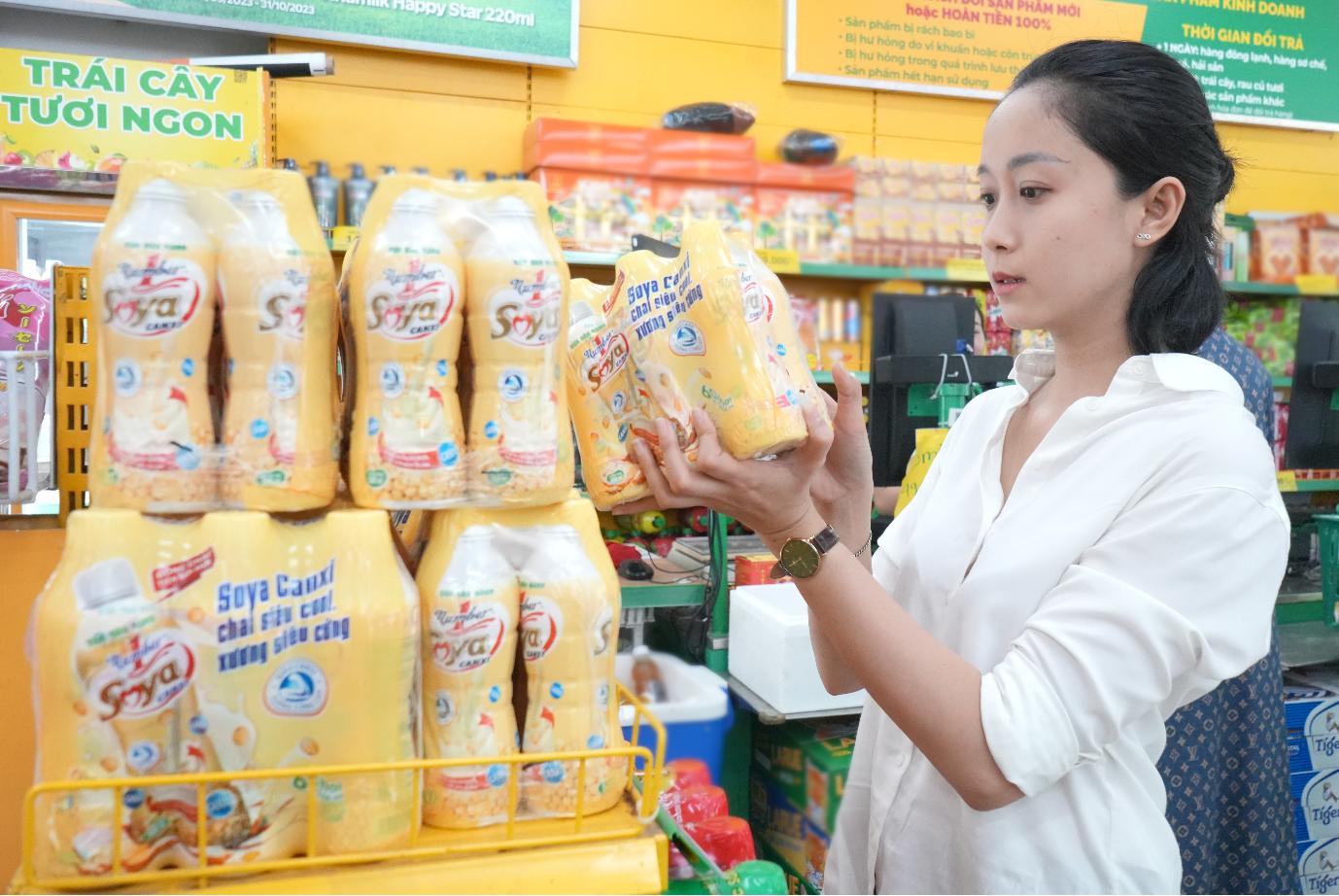 Number 1 Soya Canxi cùng người tiêu dùng chăm sóc sức khỏe và sắc đẹp từ sâu bên trong