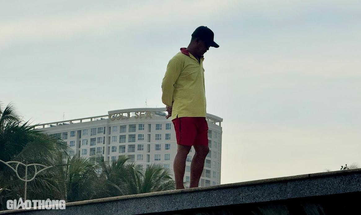 Phố biển Vũng Tàu đông nghẹt du khách ngày mùng 3 Tết