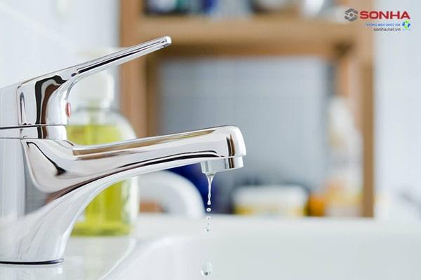 Nguyên Nhân Và Cách Sửa Vòi Nước Bị Rỉ Đơn Giản Tại Nhà