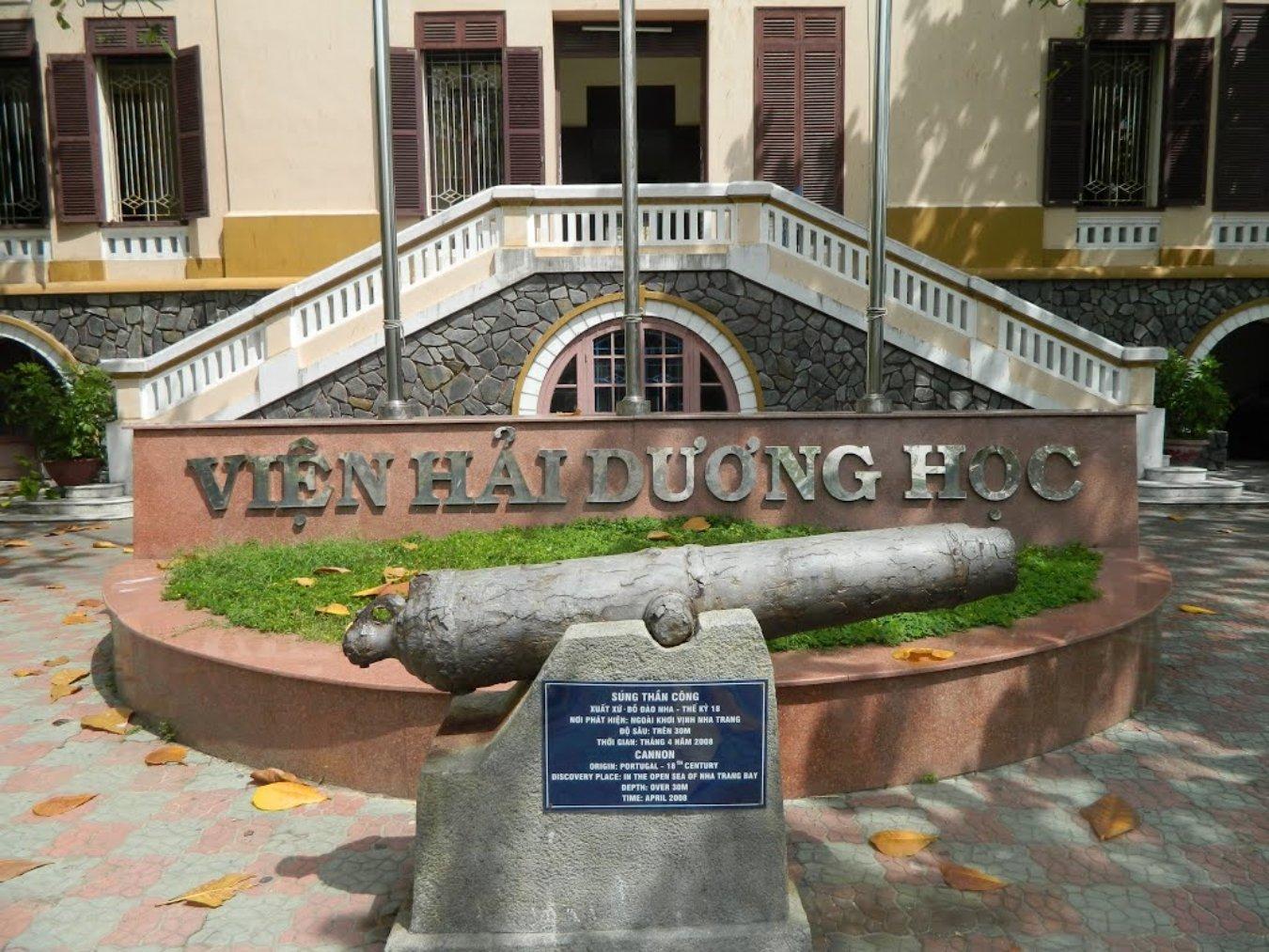 Khám phá thế giới đại dương bao la tại Bảo tàng Hải dương học Nha Trang