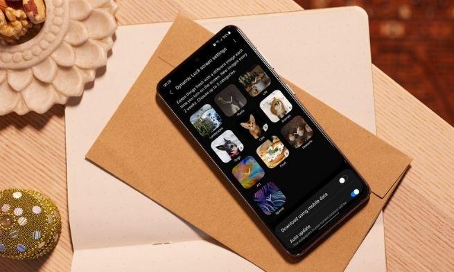 Hướng dẫn cách làm màn hình khóa thay đổi liên tục Samsung