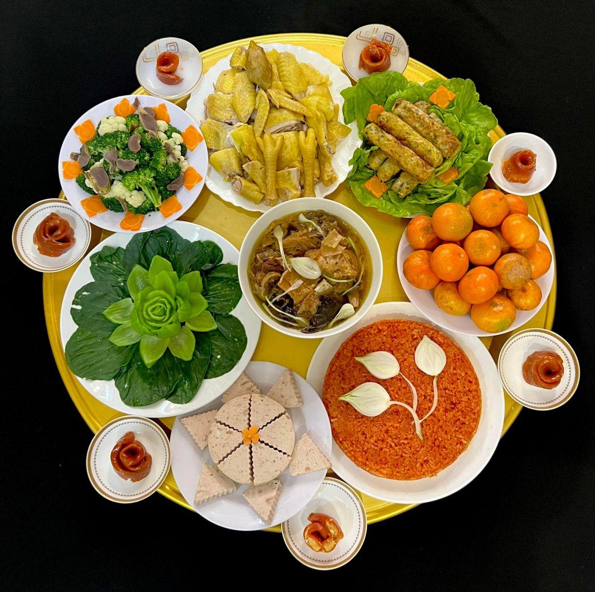 Chi tiết về văn khấn cúng 16 và mâm cỗ cúng Rằm Tháng Chạp của từng vùng miền