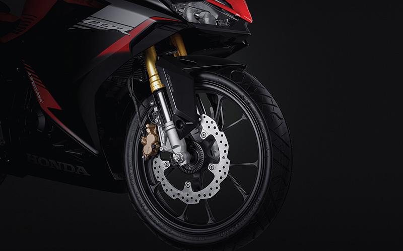 Honda CBR150R: Sportbike nhỏ gọn, thiết kế thể thao và hiệu suất vượt trội
