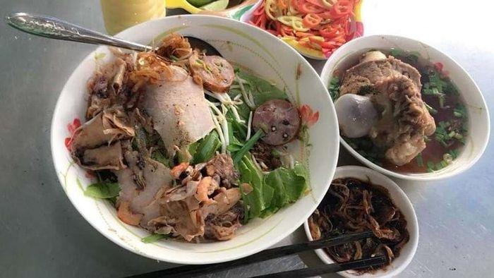 Hủ tiếu Mỹ Tho mang hương và vị đặc biệt khác so với hủ tiếu ở những nơi khác. (Ảnh: mytour.vn)