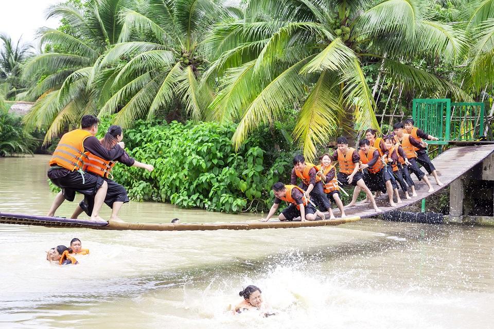 TOUR TEAM BUILDING 1 NGÀY – KHU DU LỊCH LAN VƯƠNG BẾN TRE