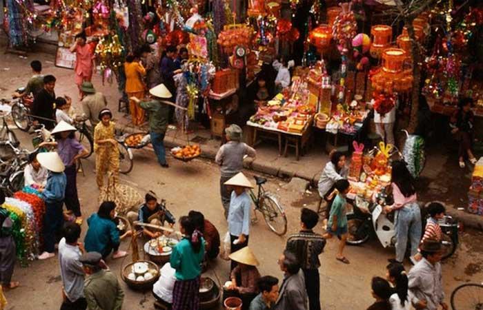 vietnamese-lunar-new-year-market