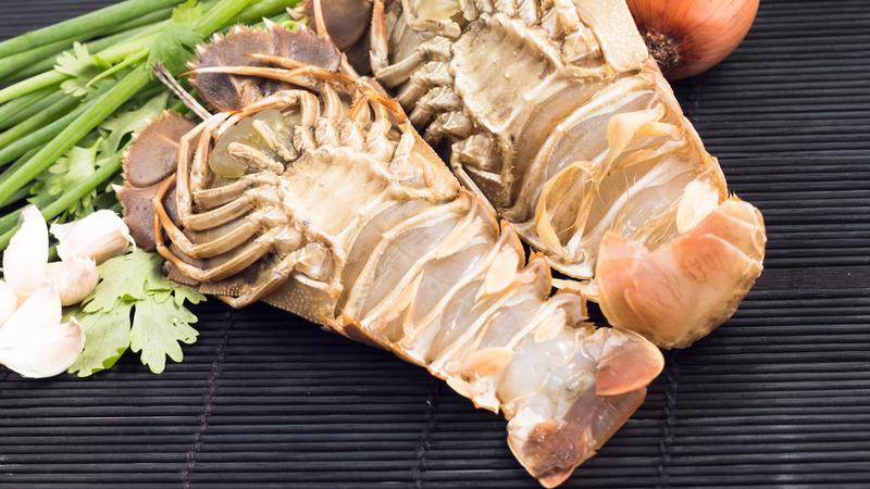 Tôm mũ ni có lợi cho sức khỏe không? Ai nên và không nên sử dụng loại tôm này?