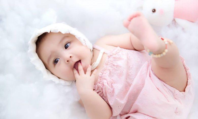 Đặt Tên Ở Nhà Cho Bé Gái 2022 – Tên Giả/Biệt Danh Cá Tính, Cute