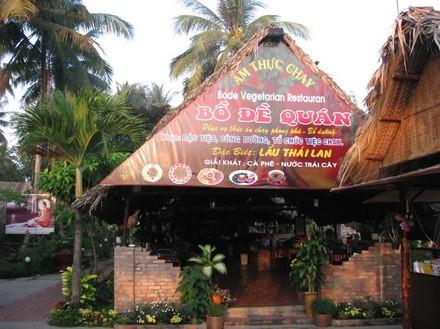 Đến với ẩm thực chay Bồ Đề Quán