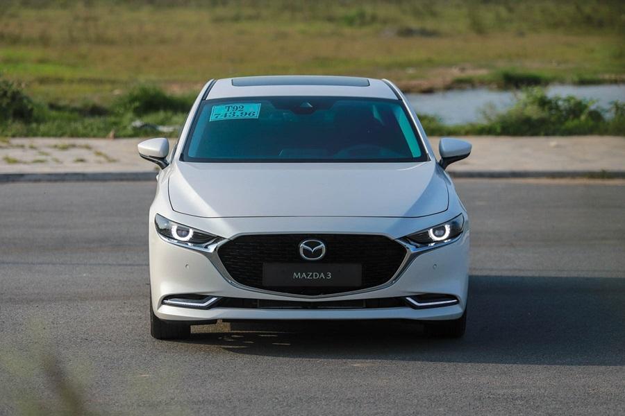 Mazda 3: Giá lăn bánh, thông tin xe & khuyến mãi tháng 06/2025