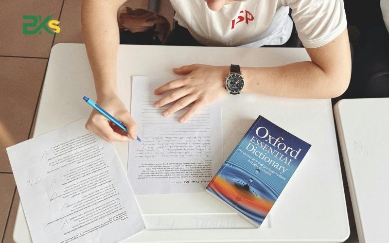 Học Trung cấp nghề Tiếng anh – Chương trình đào tạo mới nhất năm 2024