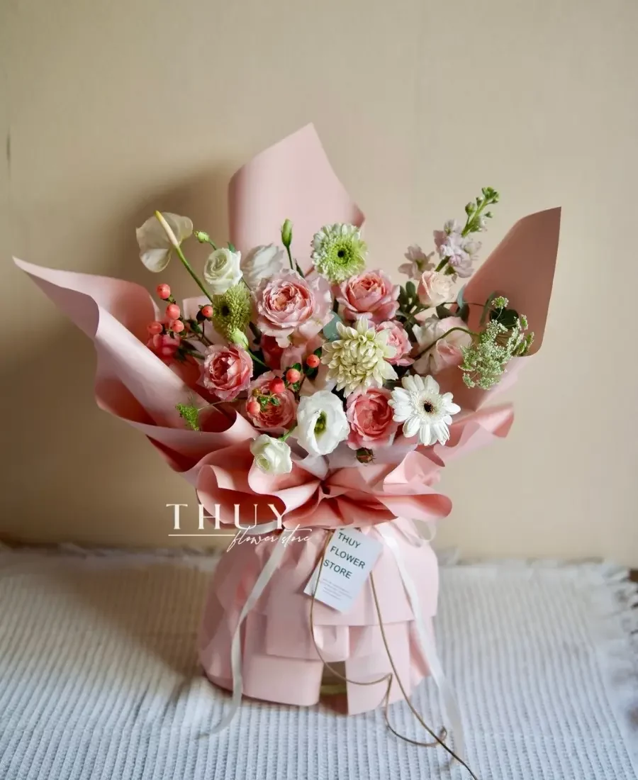 BH128 Bó hoa tone màu hồng tặng 8 tháng 3