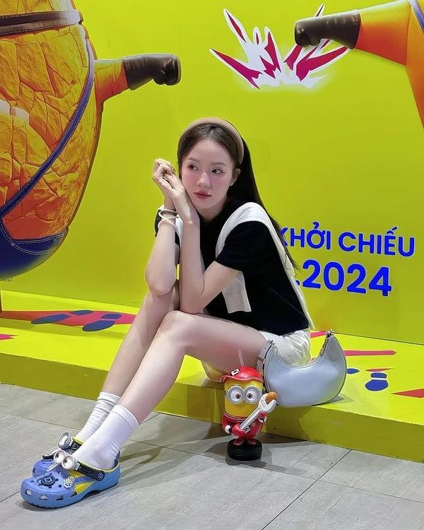 Bí quyết phối giày với quần short Nữ cá tính trendy 2025