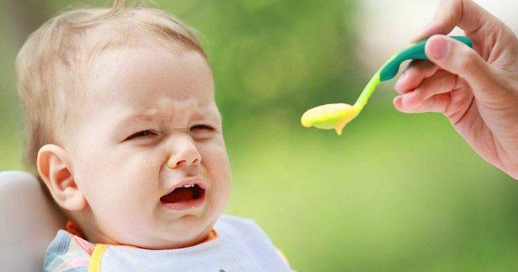 Xay nhuyễn thức ăn cho trẻ: Vì sao không nên?