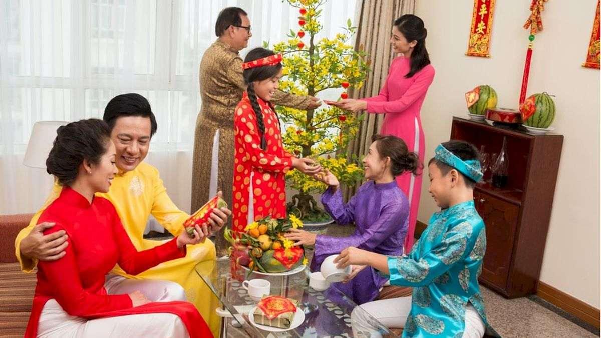 Bài văn khấn mùng 2 tết 2023 Quý Mão tại nhà chuẩn nhất