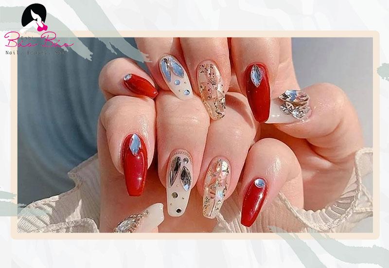 99+ beautiful and luxurious 2025 Tet nail designs leading the trend