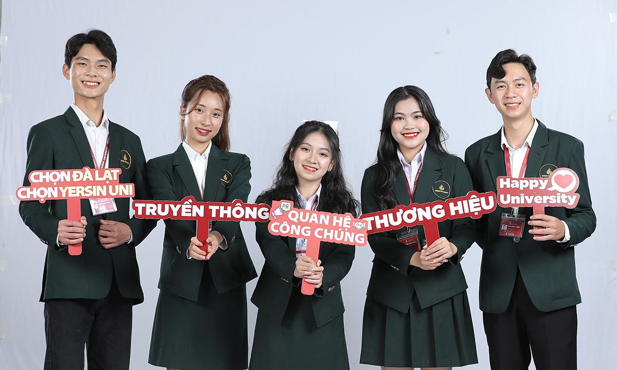 Ngành Quan hệ công chúng – PR học ra làm gì? Có cơ hội việc làm ra làm sao và triển vọng nghề nghiệp trong ngành Quan hệ Công chúng