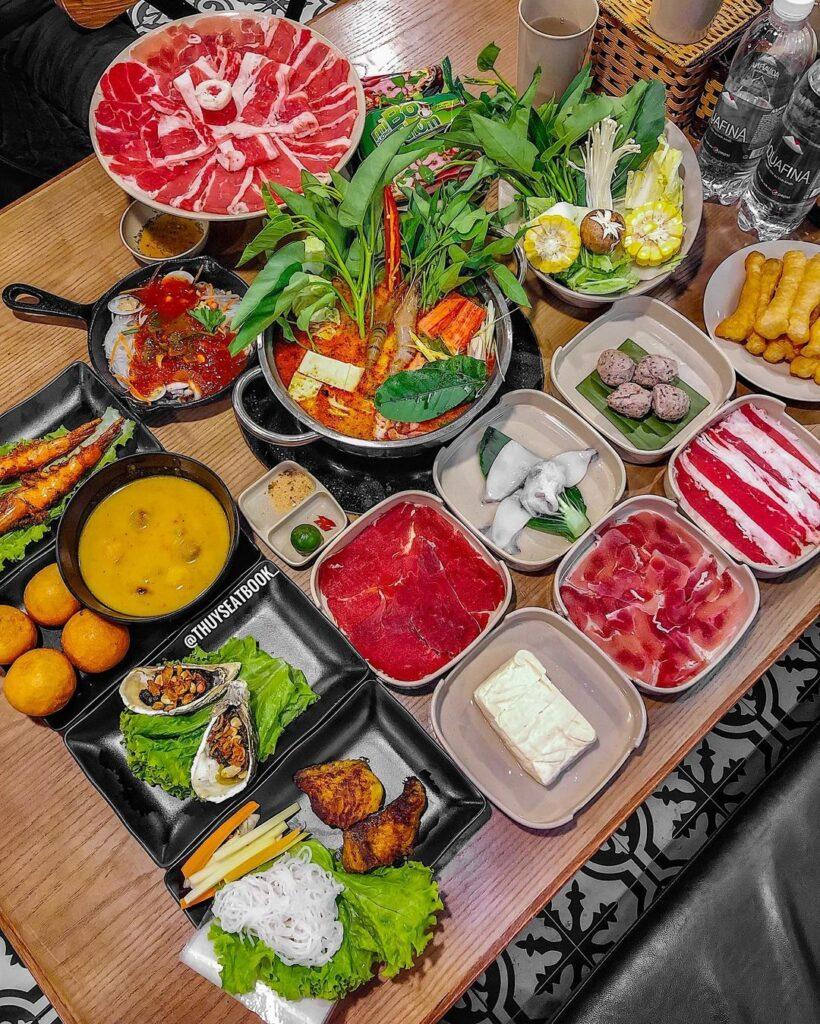 10 nhà hàng Thái ngon ở Hà Nội chuẩn vị xứ “Chùa Vàng”