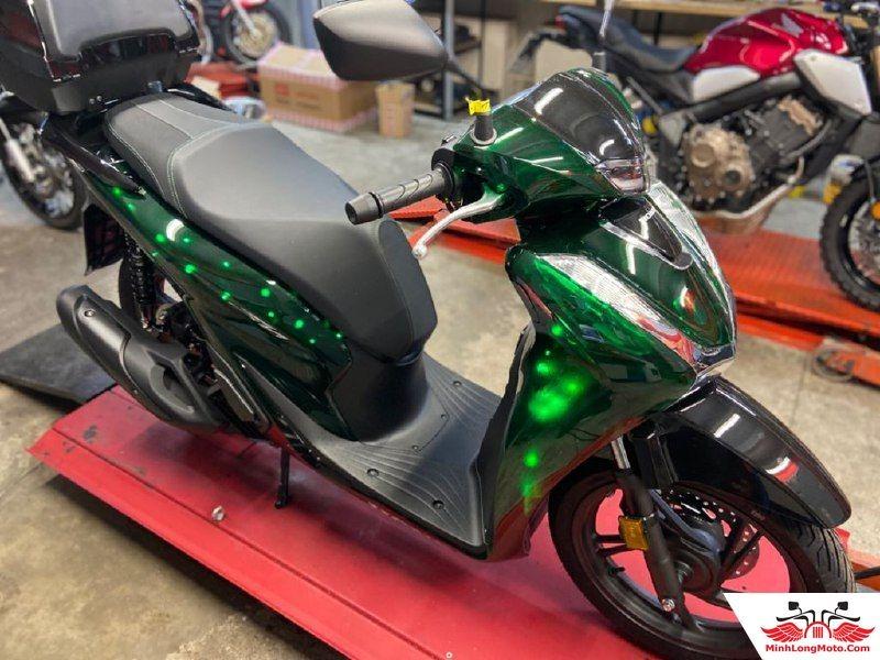 Honda SH 125i Vetro đầu tiên Việt Nam giá chỉ 140 triệu đồng