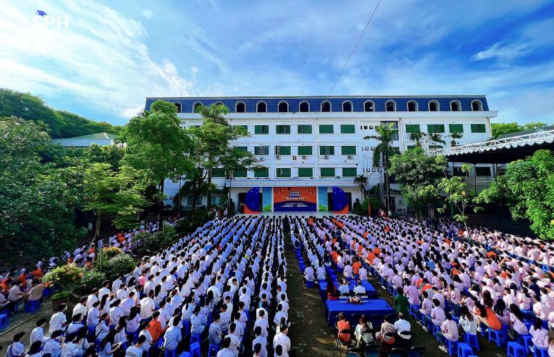 Trường THPT May Academy có TỐT không?